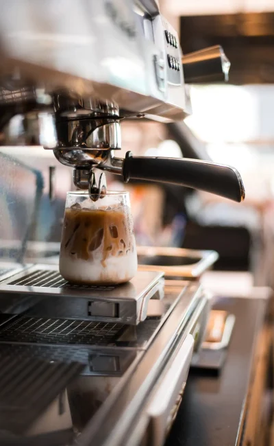 closeup-iced-coffee-served-black-table-cafe